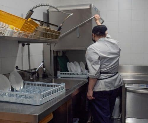 Pré-lavage et rénovation vaisselle